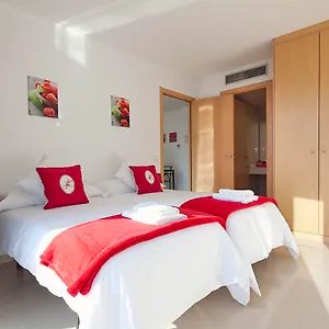 Apartament Charmsuites Nou Rambla, Barcelona