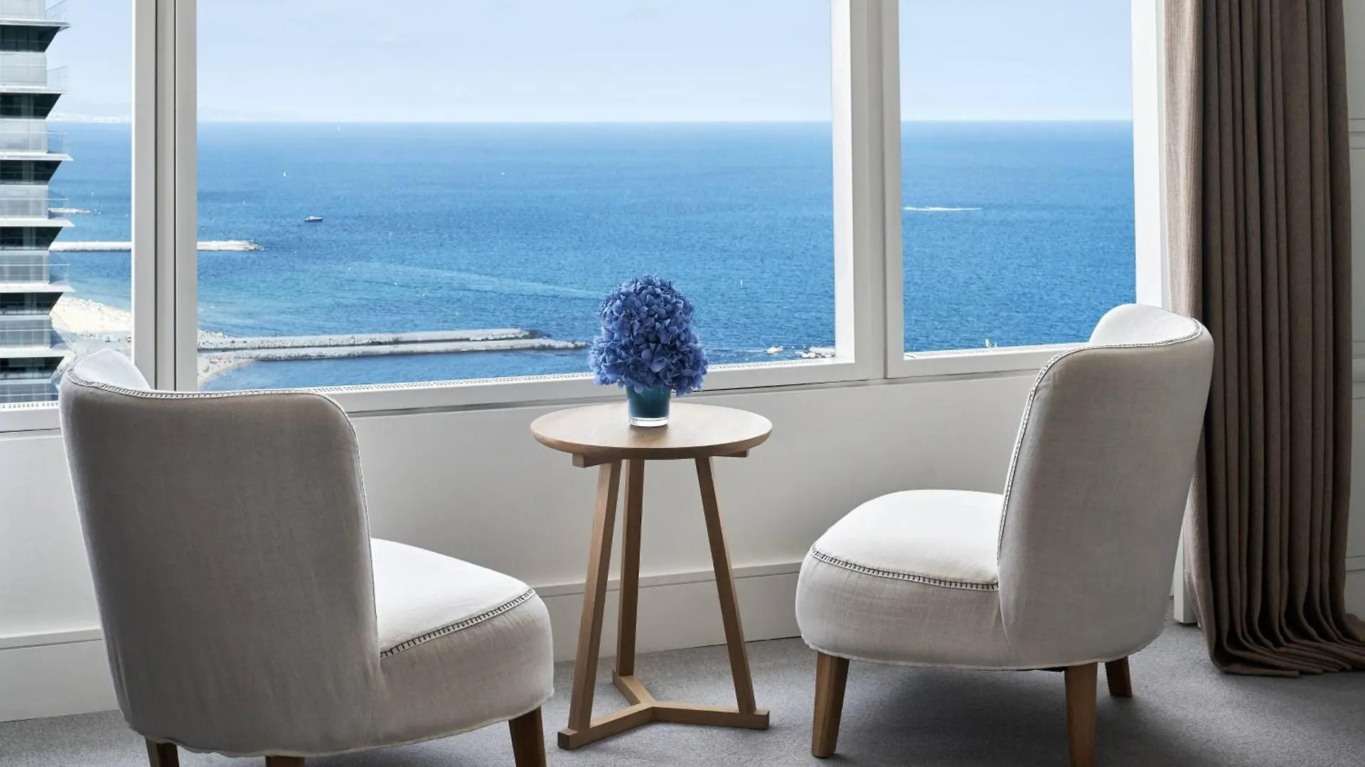 Hotel Arts Barcelona 5*,  Spain